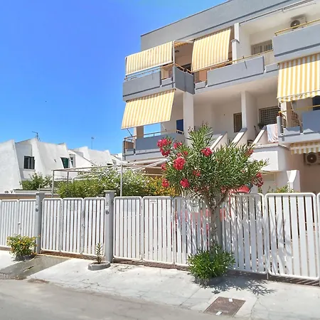 Appartement Eucalpti Baia By Nonsolomare Vacanze Srlu Baia Di Gallipoli